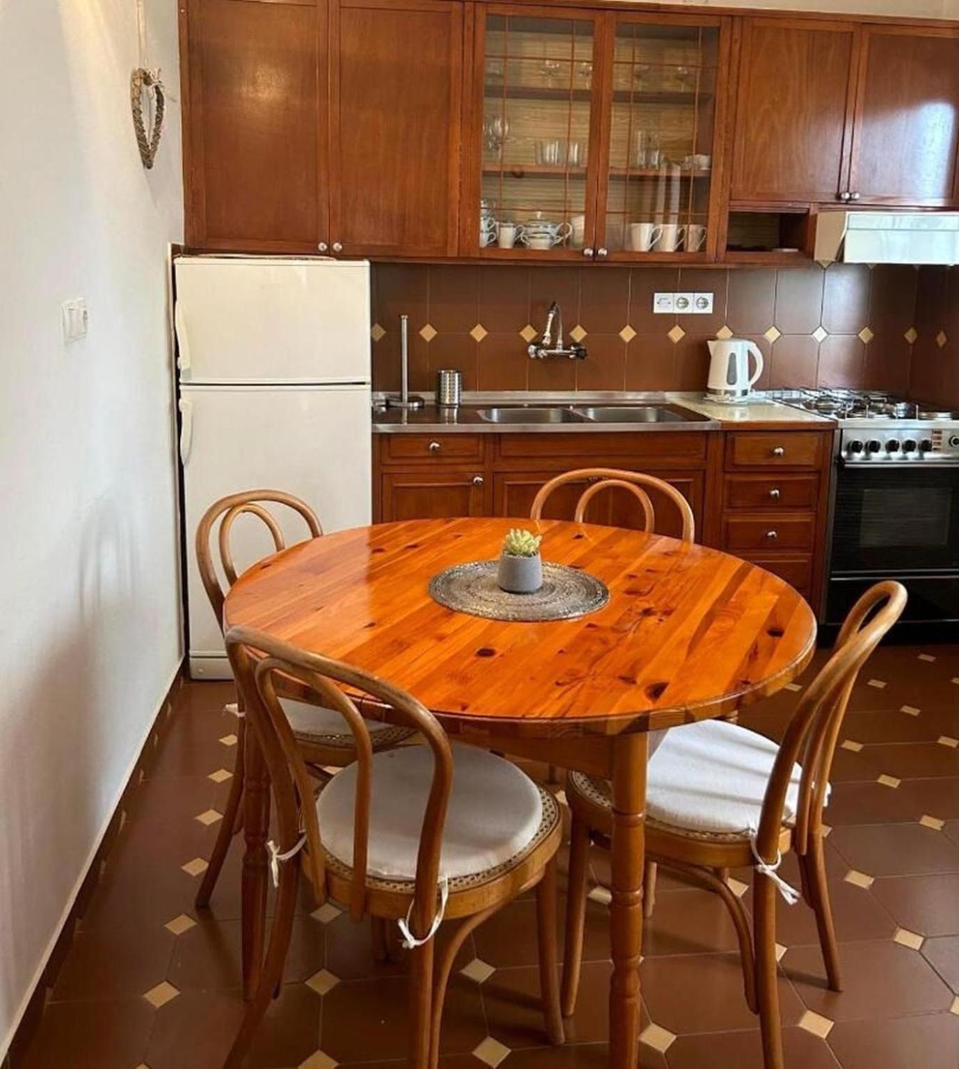 Apartments Matkov - Quite And Peaceful Location Jelsa  Kültér fotó