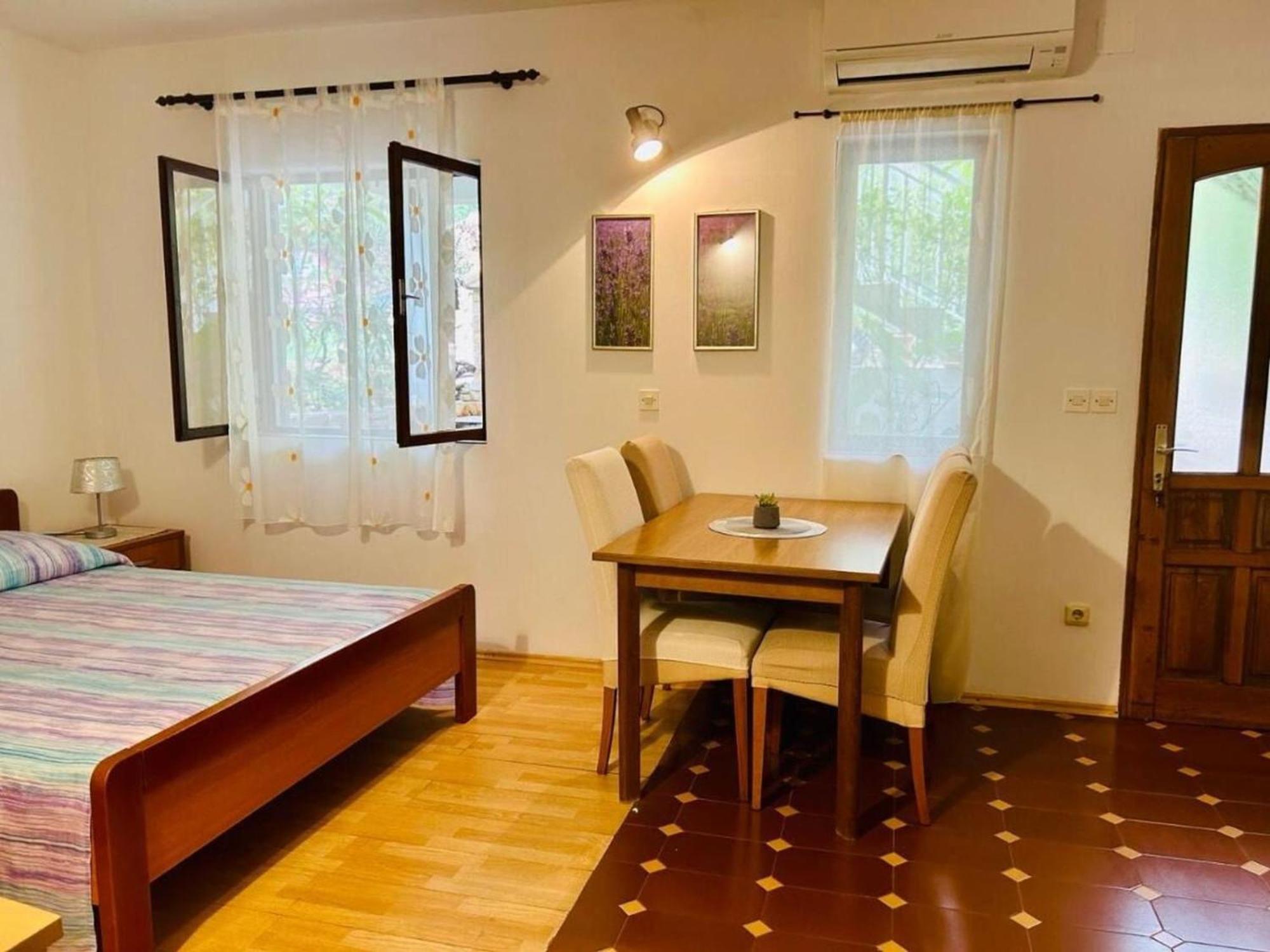 Apartments Matkov - Quite And Peaceful Location Jelsa  Kültér fotó